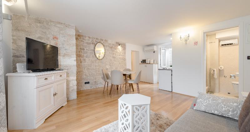 Temple Luxury Apartments & Rooms Split Dış mekan fotoğraf